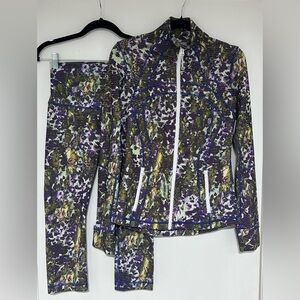 Lululemon Green Multi Define Floral Zip Up Jacket & Cropped Leggings Size 6